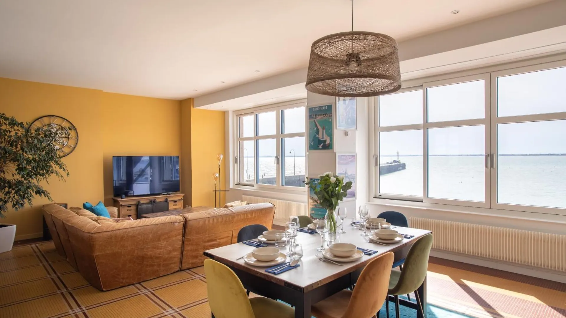 L'Amiraute - Vue Imprenable Sur La Mer Cancale Apartment